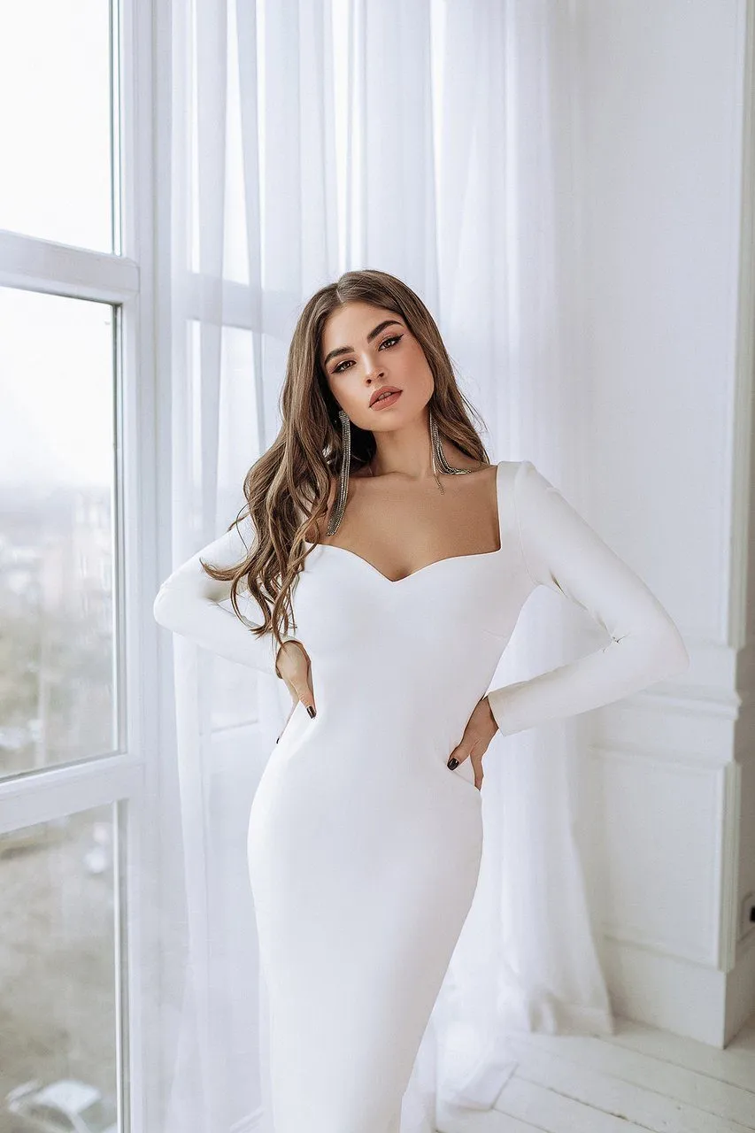 Alexa Queen Anne Neckline Midi Dress