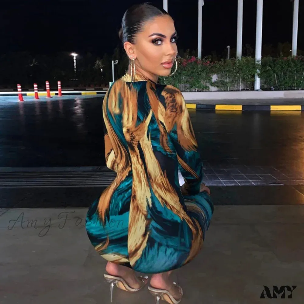 Amy Fashion - Tie Dye Print Long Sleeve Bodycon Midi Dress