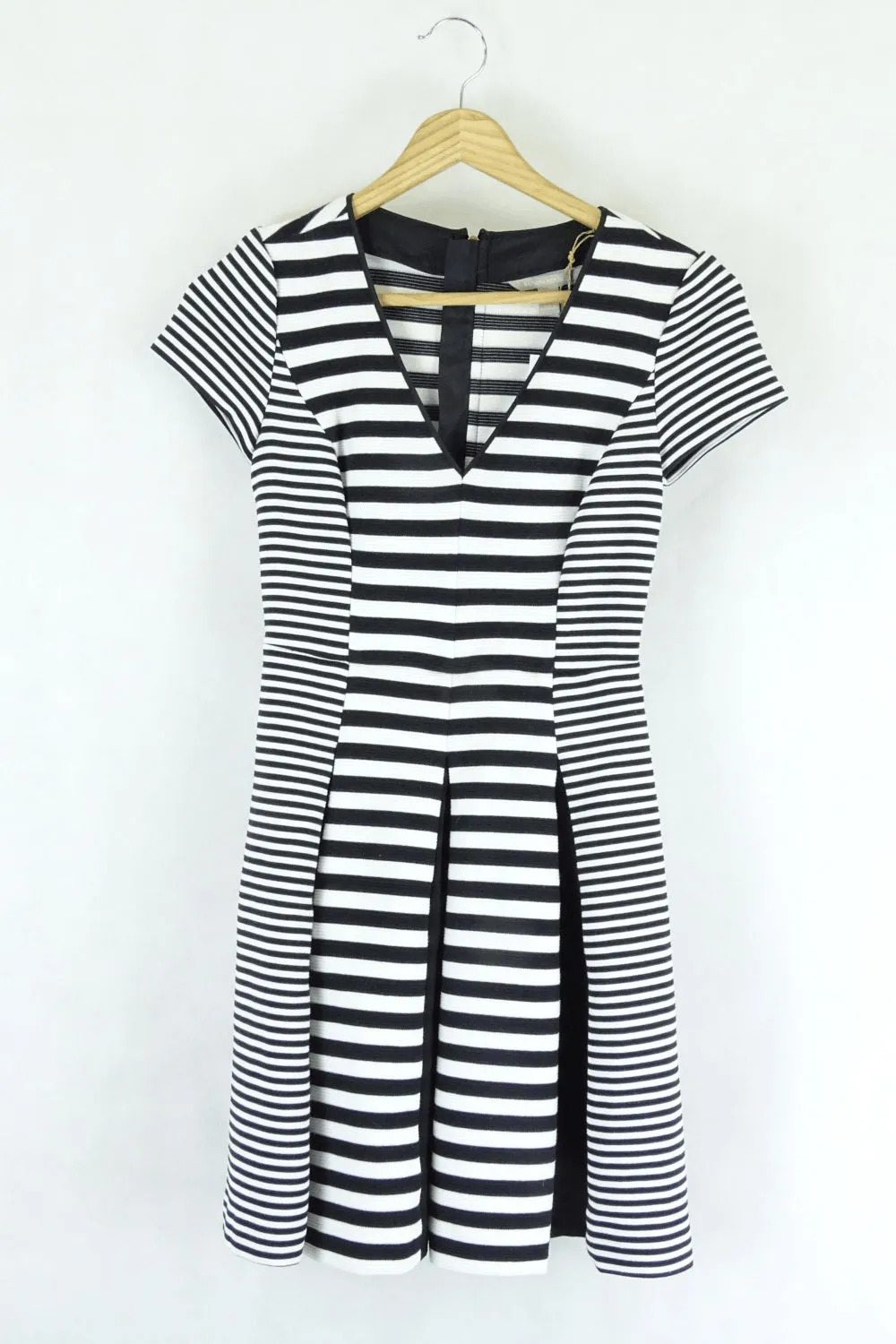 Banana Republic Black And White Dress Petite S