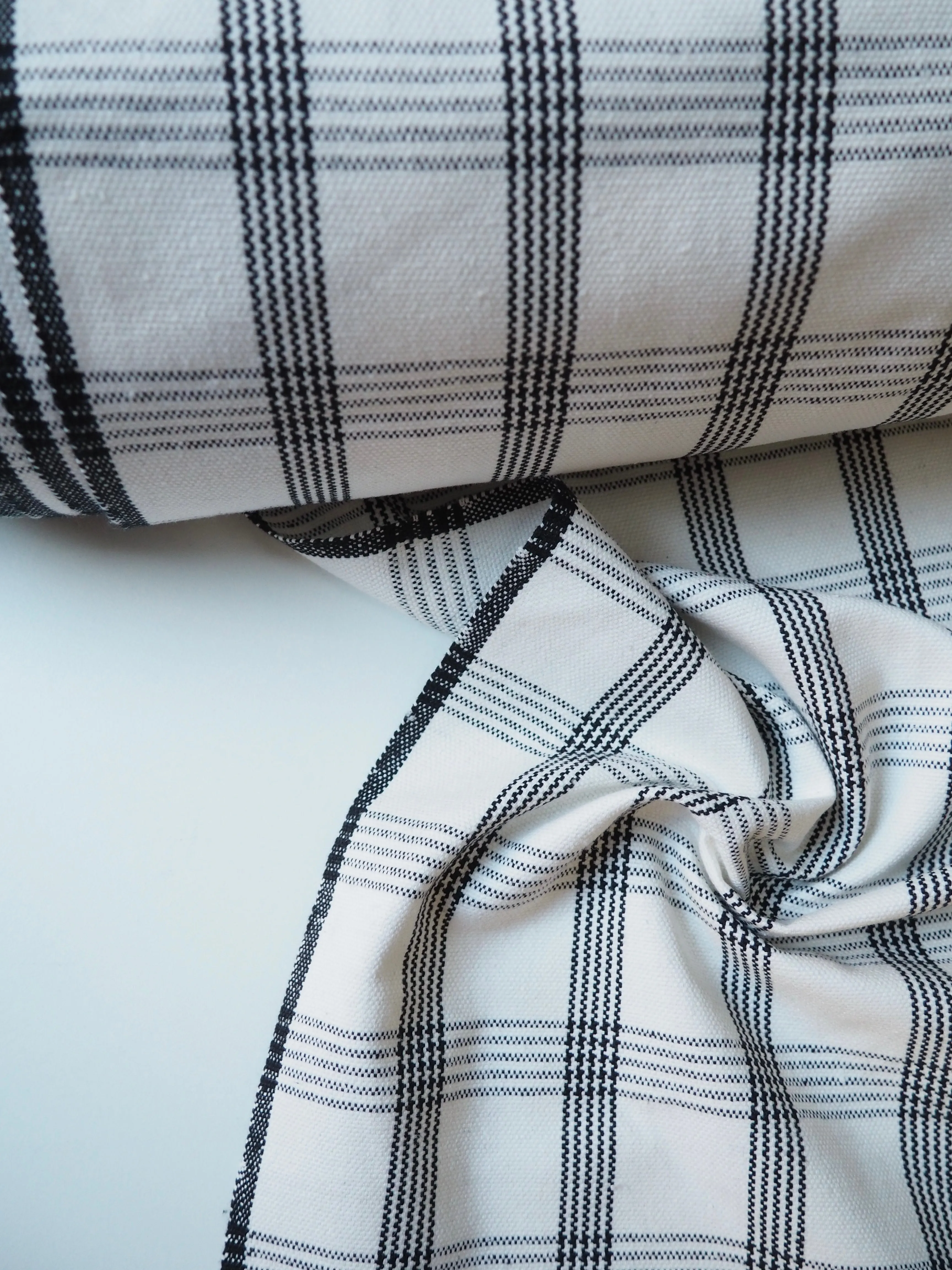 Black   White Check Handloom Cotton
