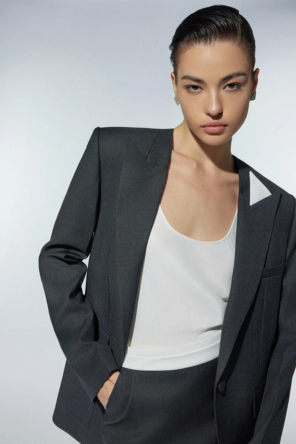 Crescent Straight Long Sleeved Polycotton Blazer