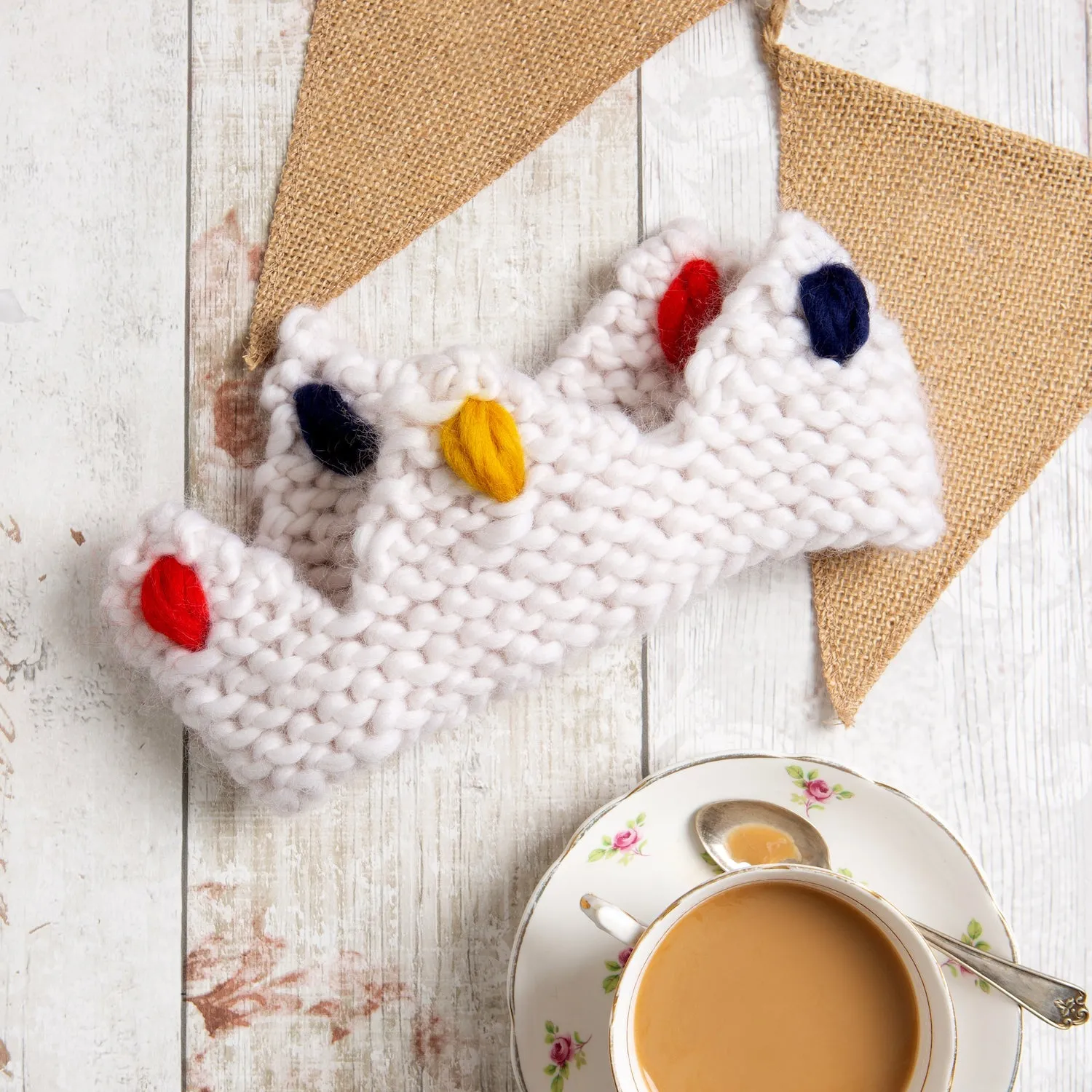 Elizabeth Crown Knitting Kit
