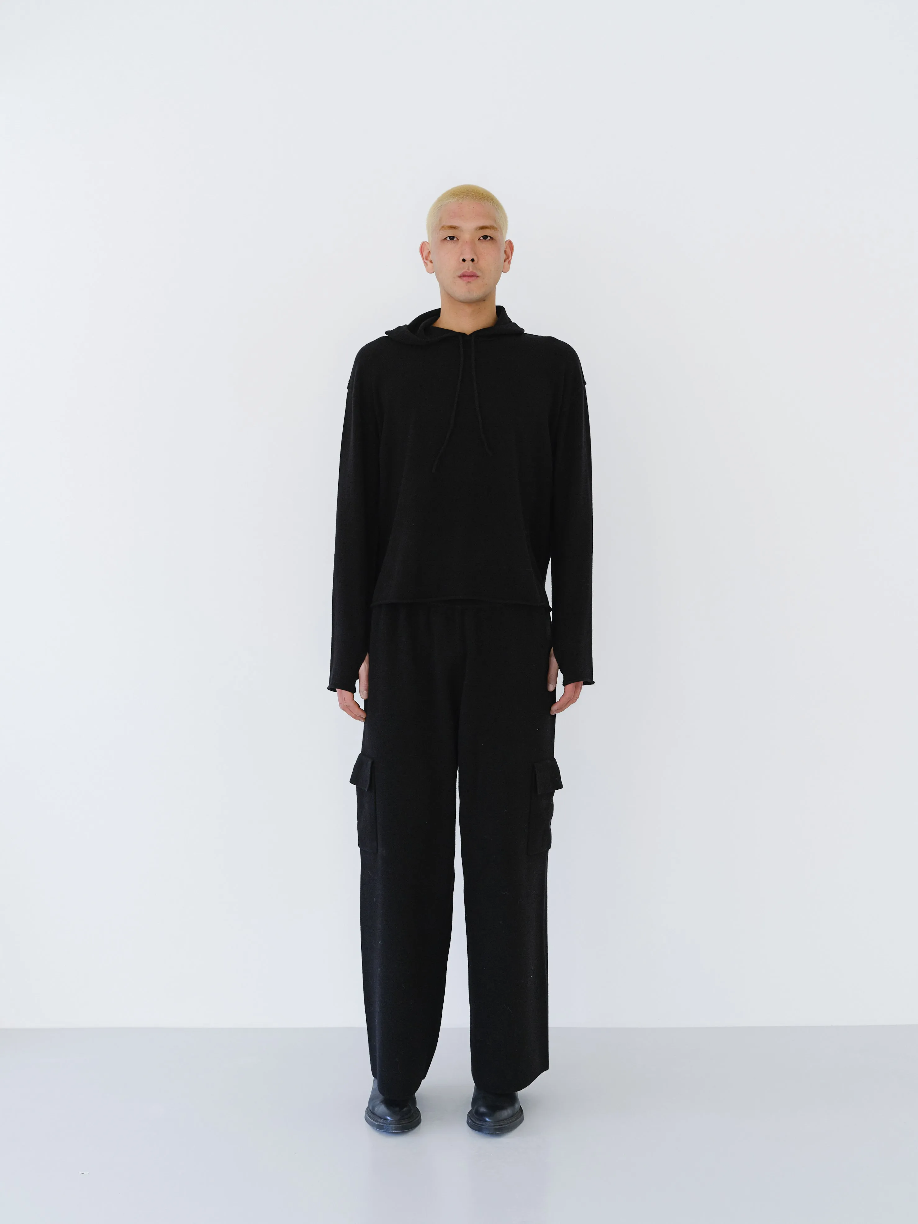 (EQUILIBRIUM) (UNISEX) ETHAN CASHMERE WOOL HOODIE KNIT (CHARCOAL)