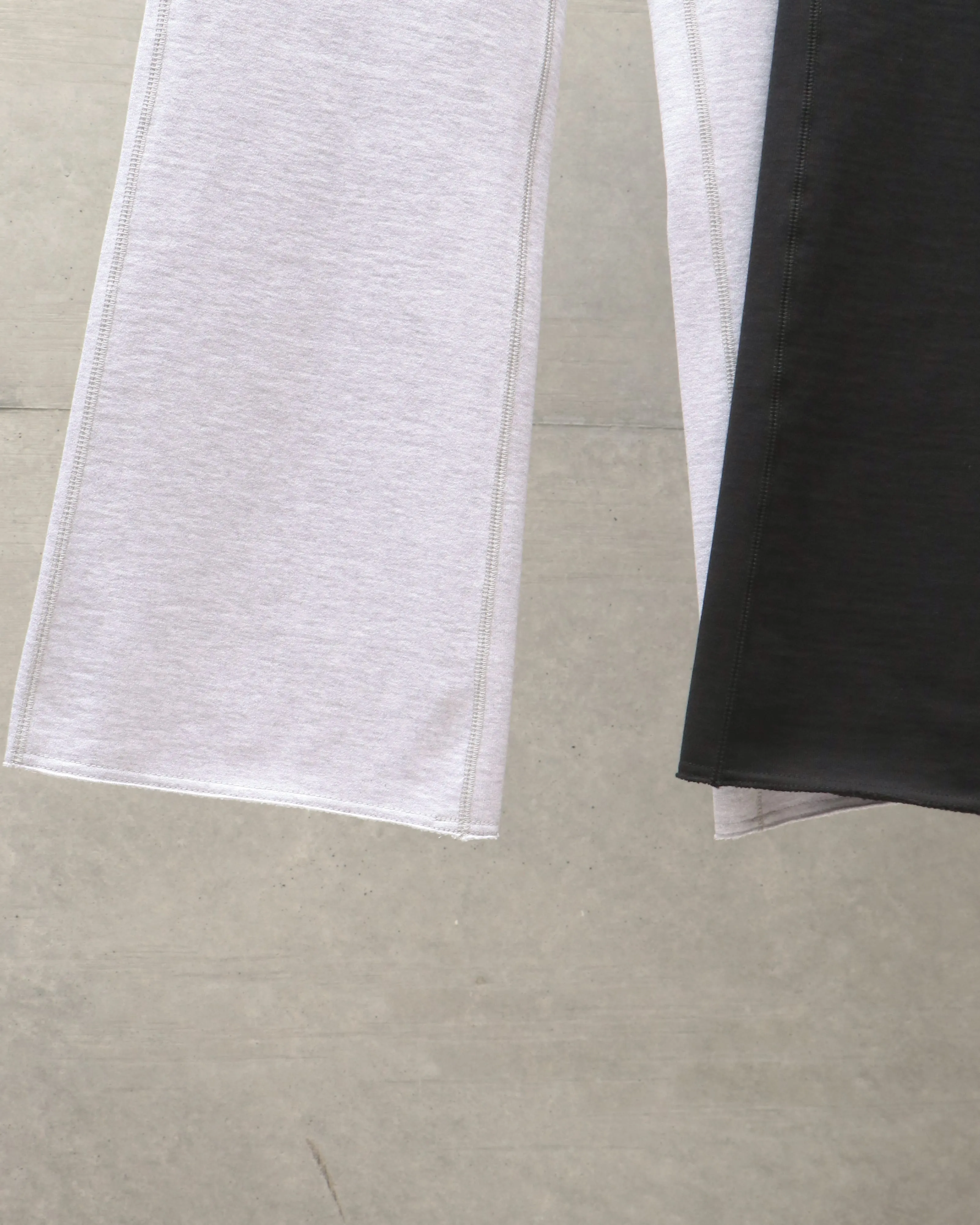 FLARED GYM PANTS