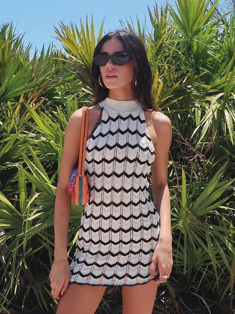 Halter Beach Dress with Stripe Knitting in Zigzag Crochet