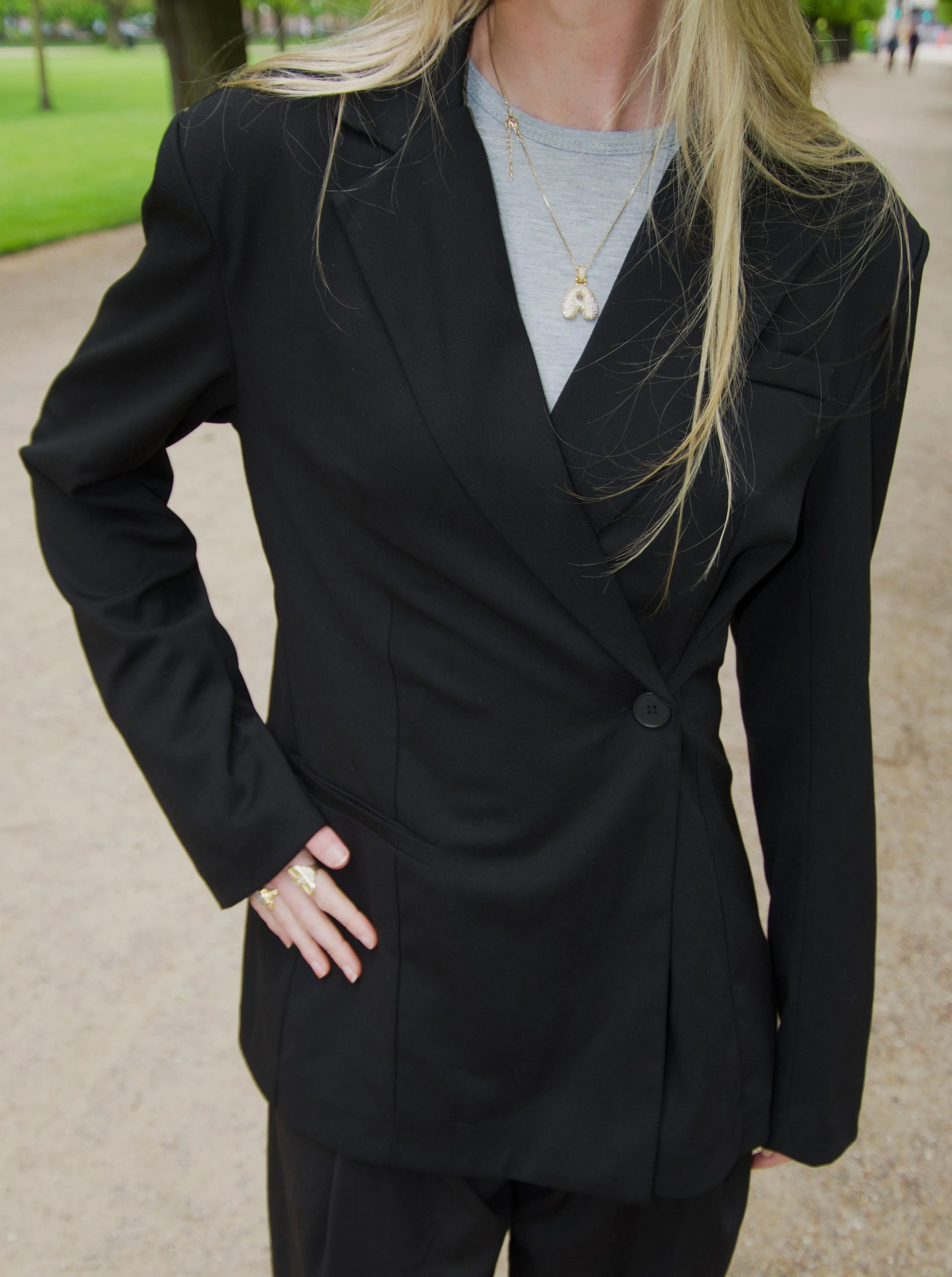 Hulda fitted blazer - Black