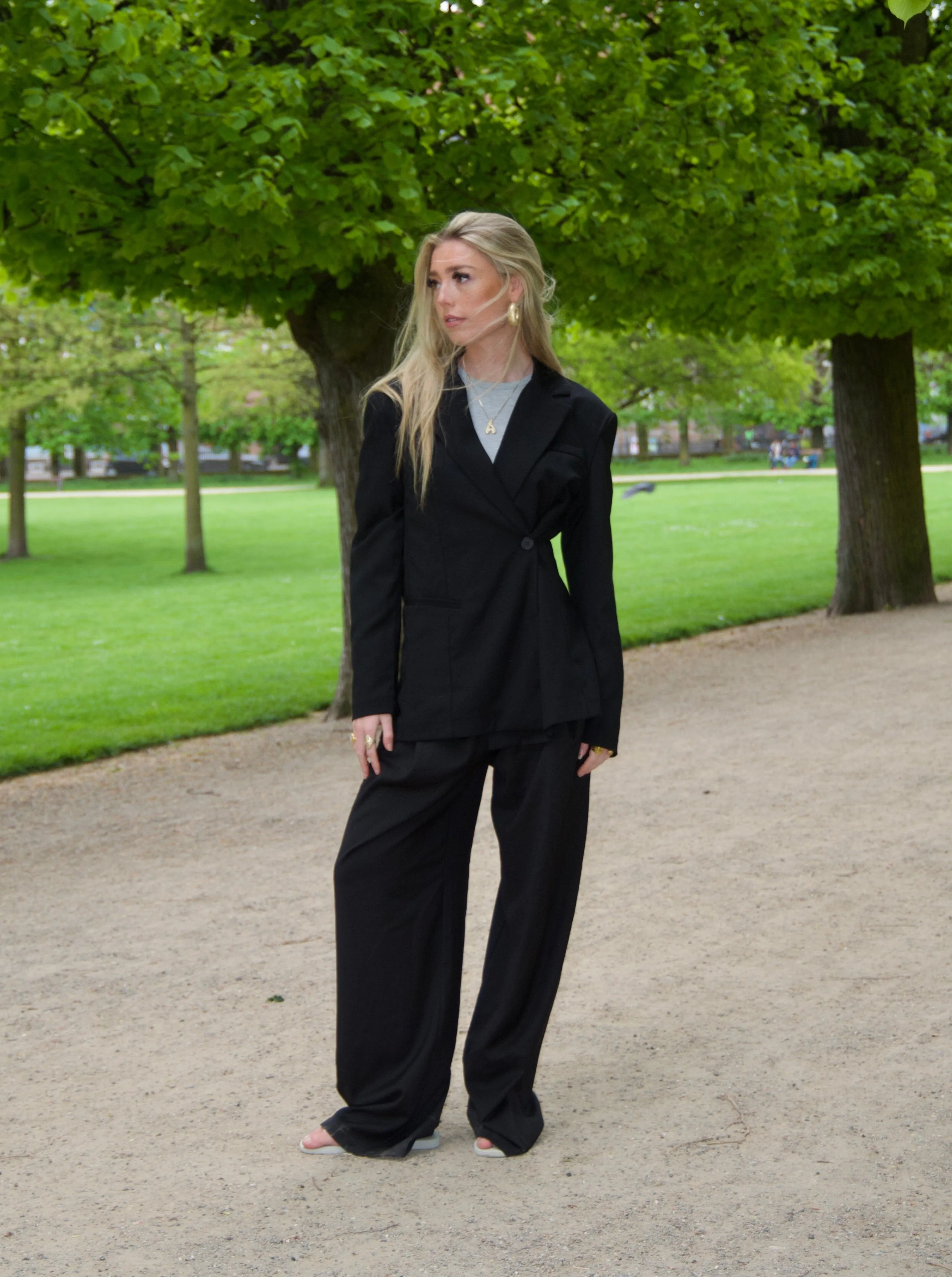 Hulda fitted blazer - Black