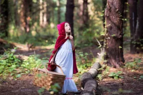 Little Red Riding Hood Cape by Great Pretenders Size 5-6 3yrs 