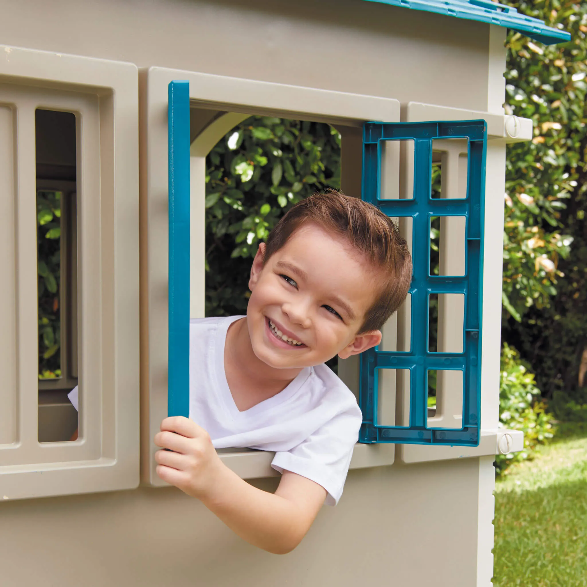 Little Tikes Cape Cottage Playhouse - Blue