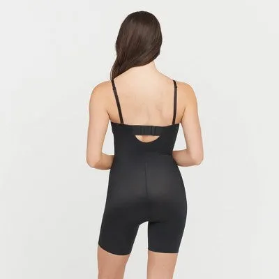 New - ASSETS BY SPANX Women's Flawless Finish Strapless Cupped Midthigh Bodysuit