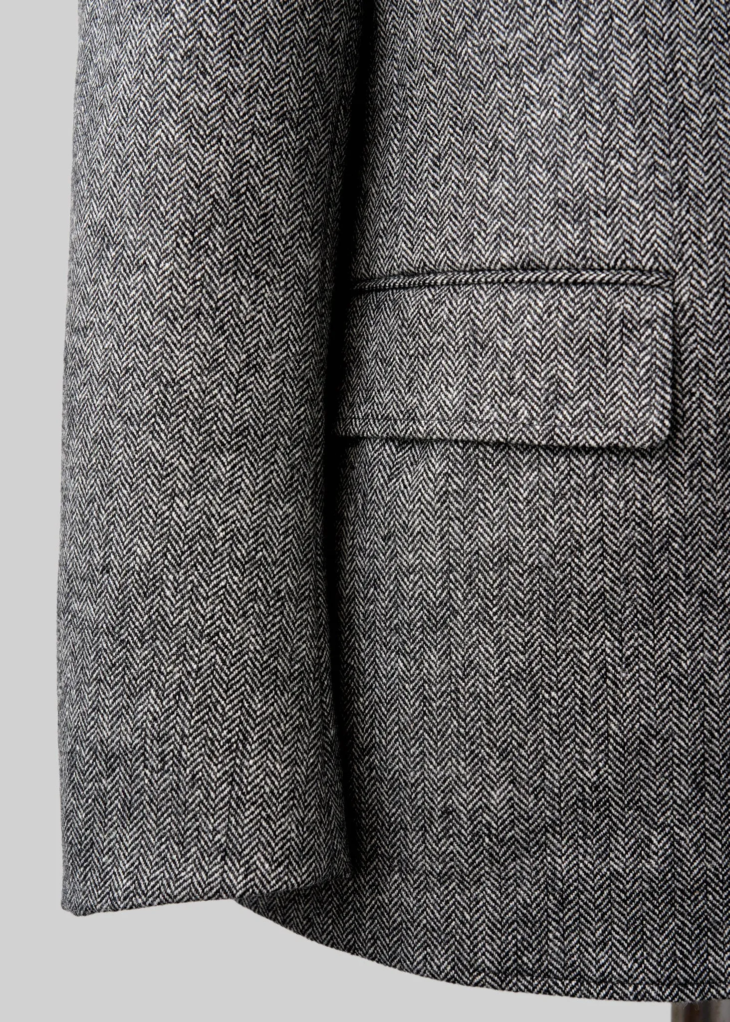 The Herringbone Tweed Blazer