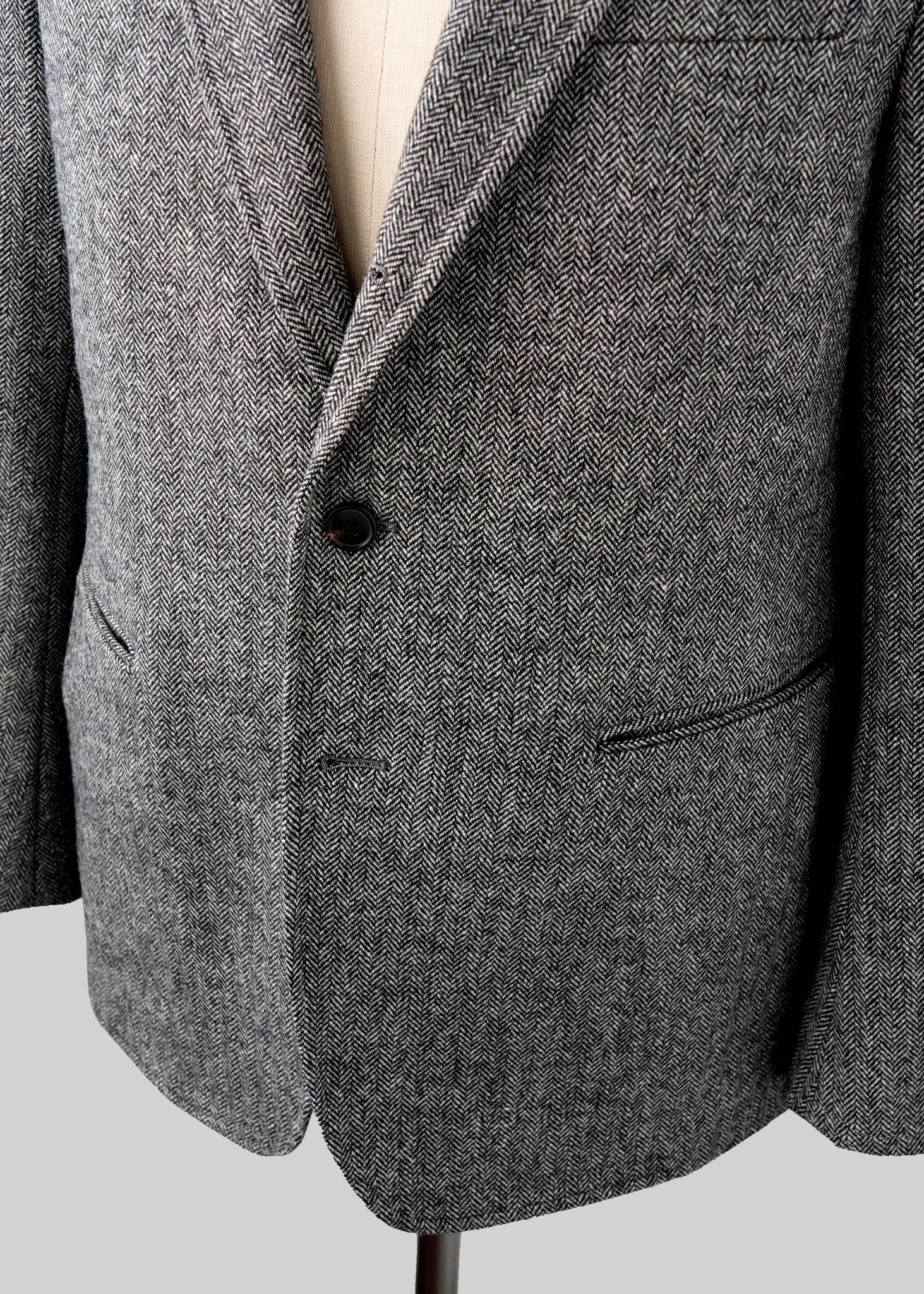 The Herringbone Tweed Blazer