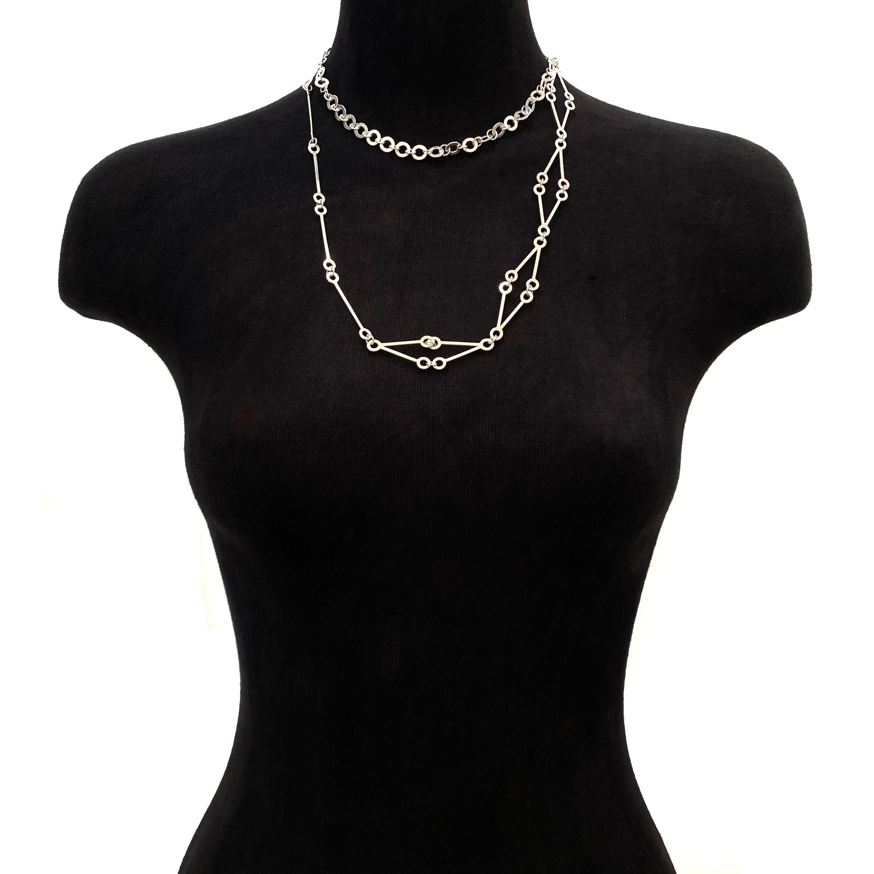 Triangular Chain Link Necklace