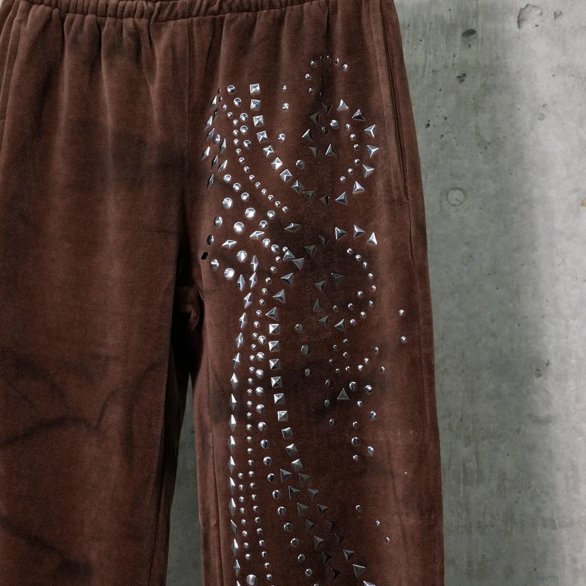 VELVET FLARED PANTS / BROWN