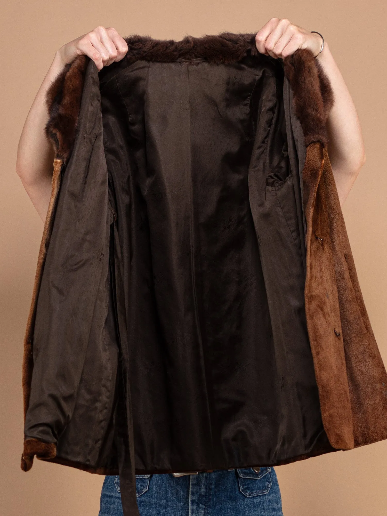 Vintage 60's Women Fur Coat in Brown